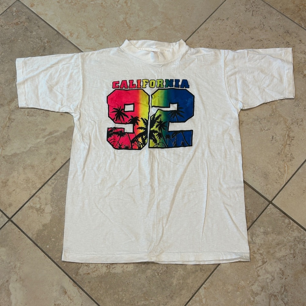 Vintage California 92 Graphic Shirt Mens M White Palm Tree Retro Single Stitch‎